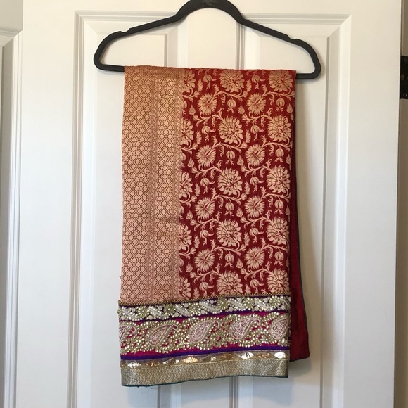 Indian Red and Yellow Sari - Picture 3 of 13